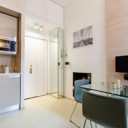 Design - Porta Romana 公寓 *